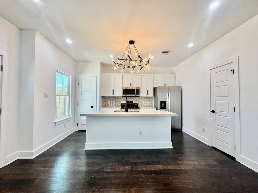 6926 Paris Street - Photo 3