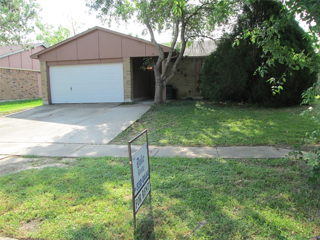 6818 Glenstein Drive - Photo 8