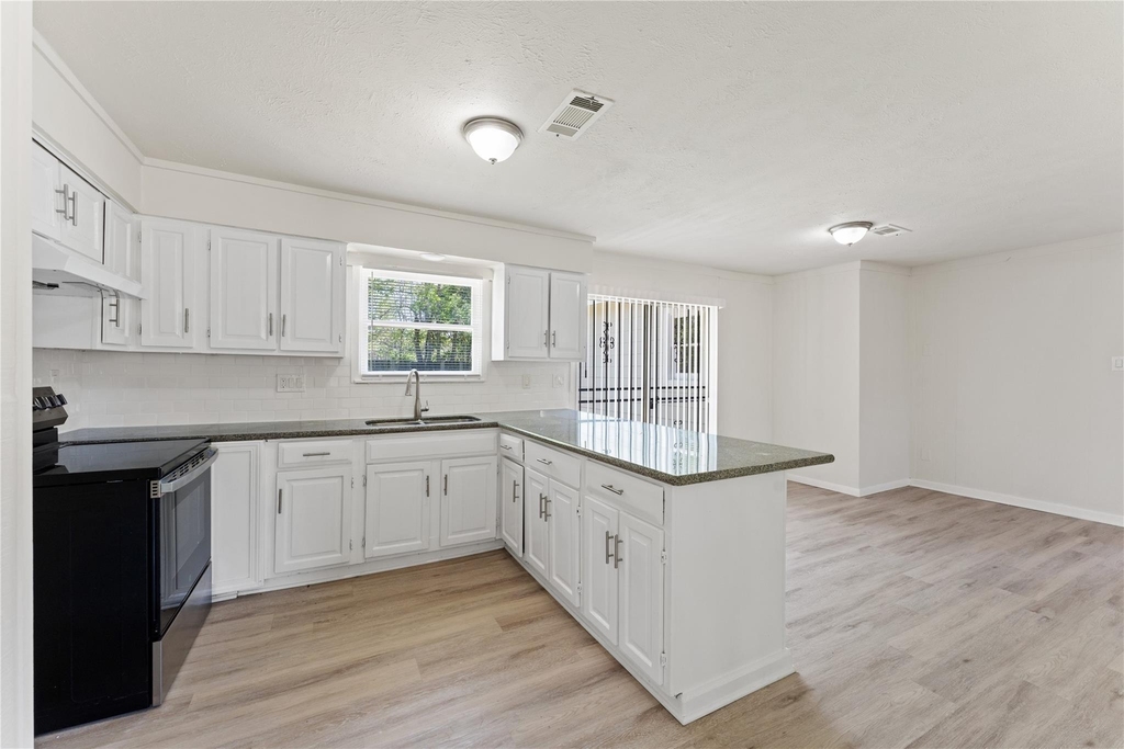 7725 St Lo Road - Photo 7