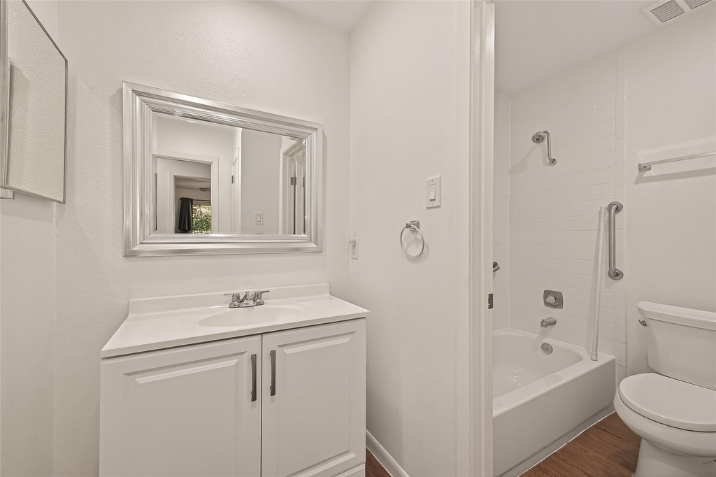 8801 Hammerly Boulevard - Photo 17