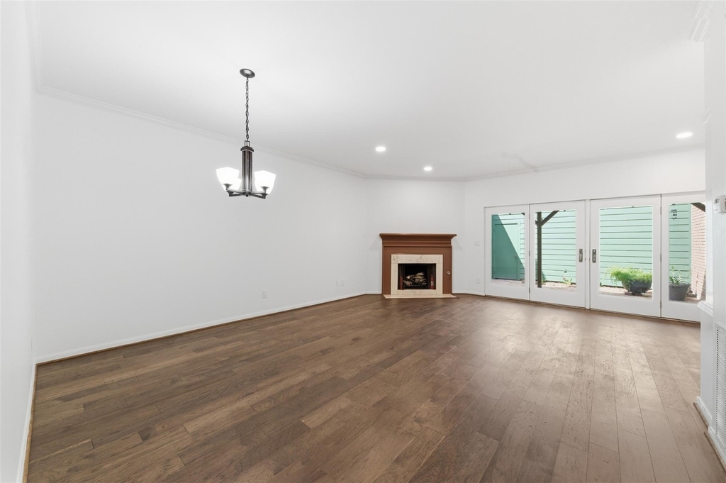 8614 Oakford Drive - Photo 8