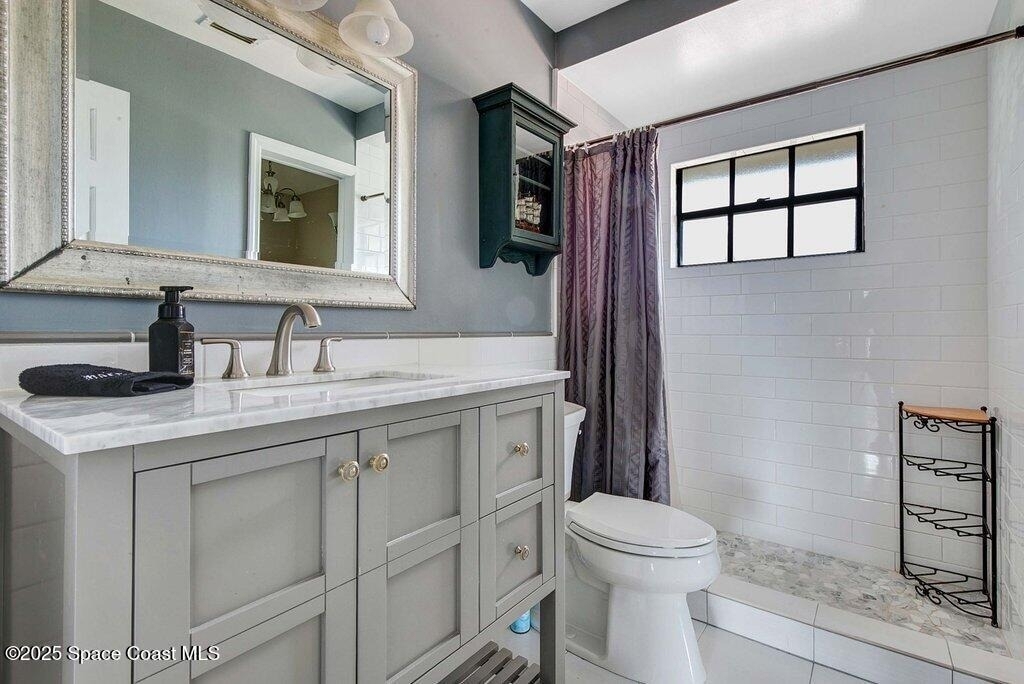 250 E Central Boulevard - Photo 11