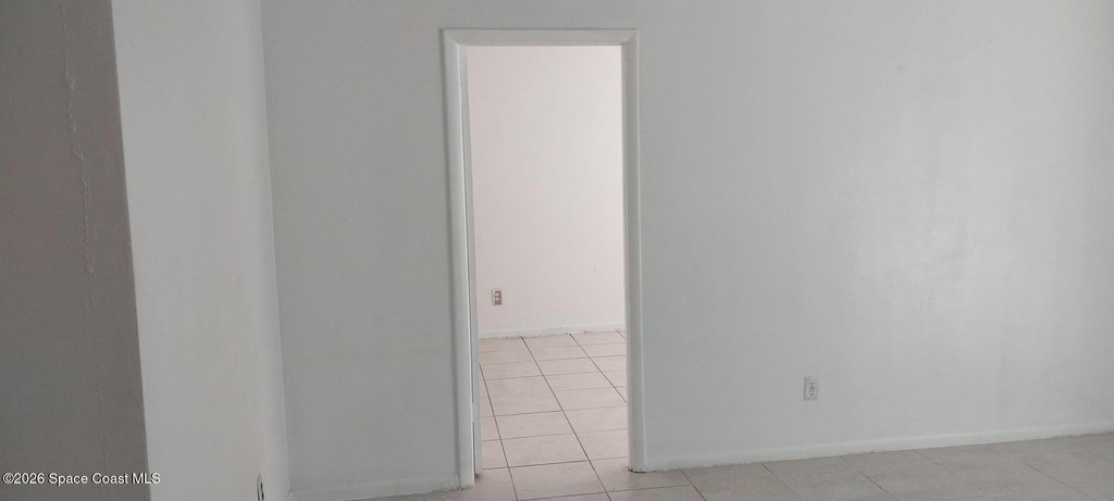 221 Columbia Drive - Photo 9