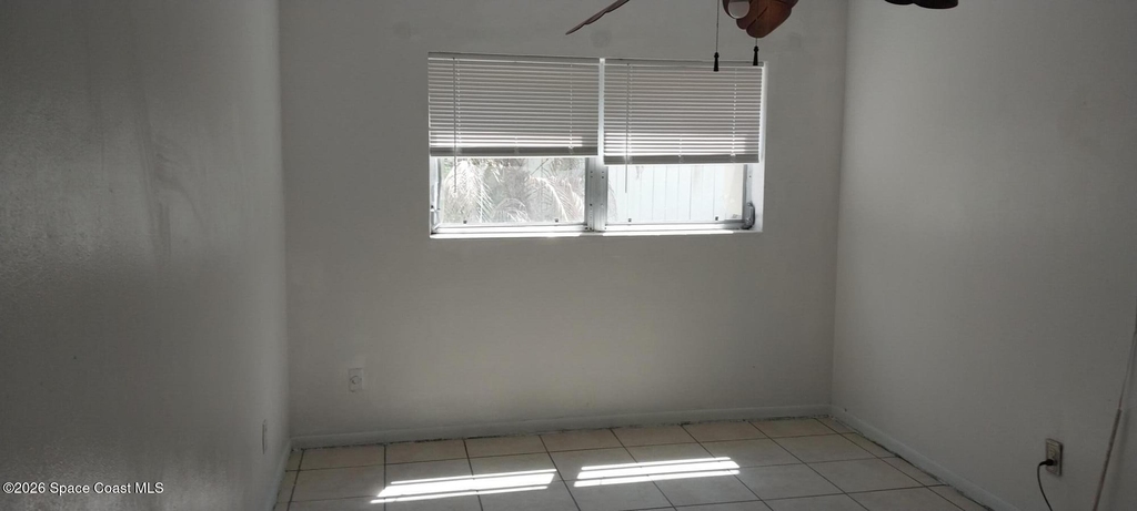 221 Columbia Drive - Photo 12
