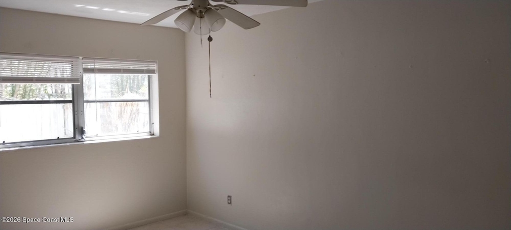 221 Columbia Drive - Photo 18