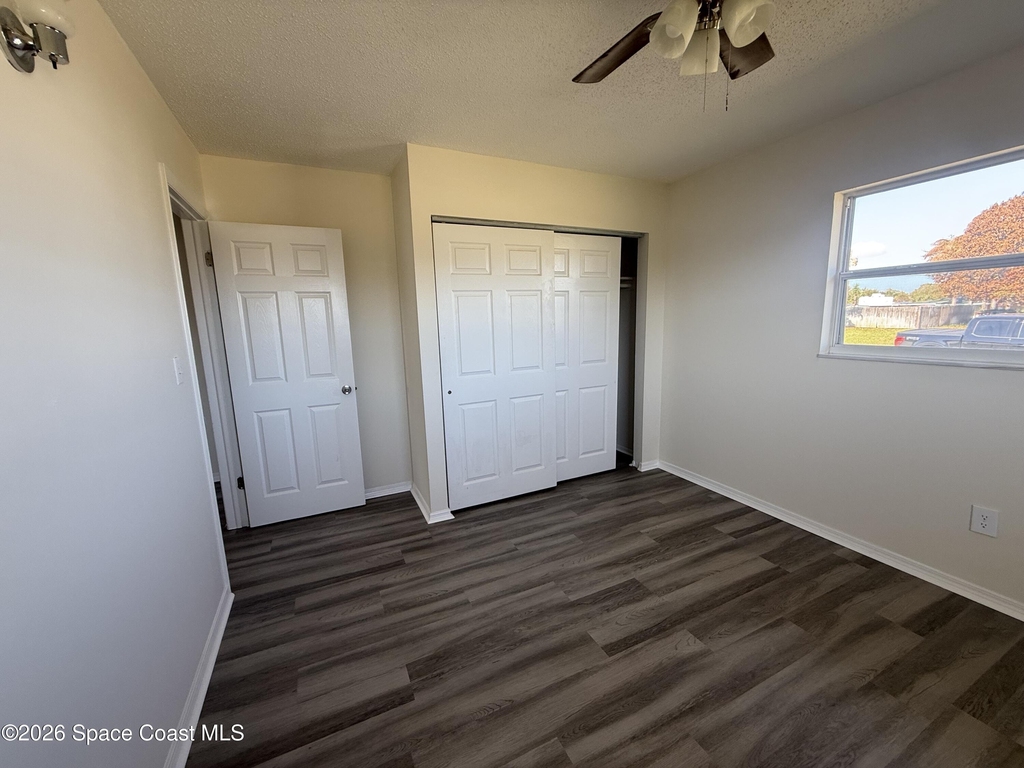 2780 Floresta Drive Ne - Photo 10