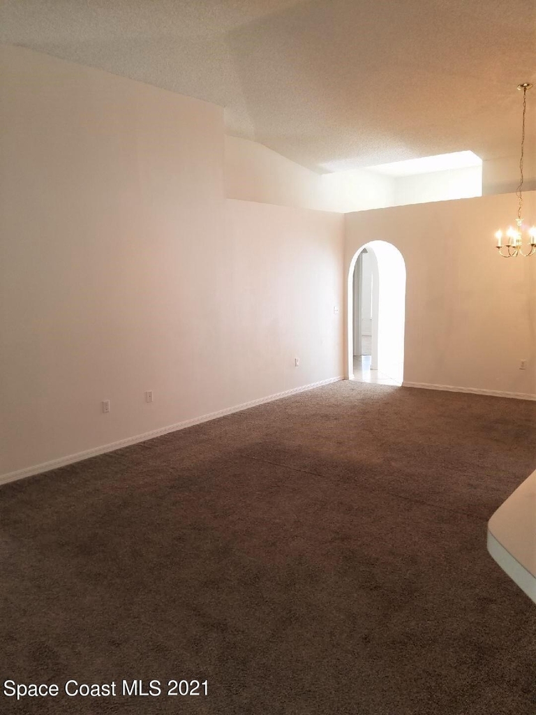 888 Macon Drive - Photo 1