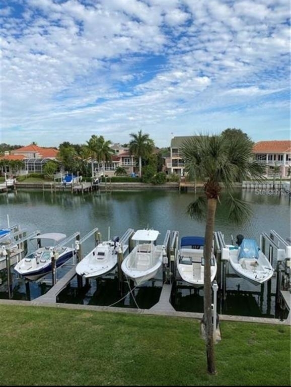 1125 Pinellas Bayway S - Photo 0