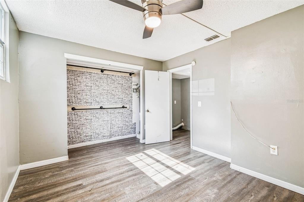 103 Brigadoon Drive - Photo 4