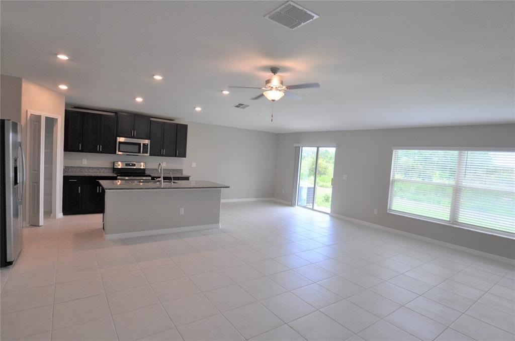 1458 Tahitian Sunrise Drive - Photo 3