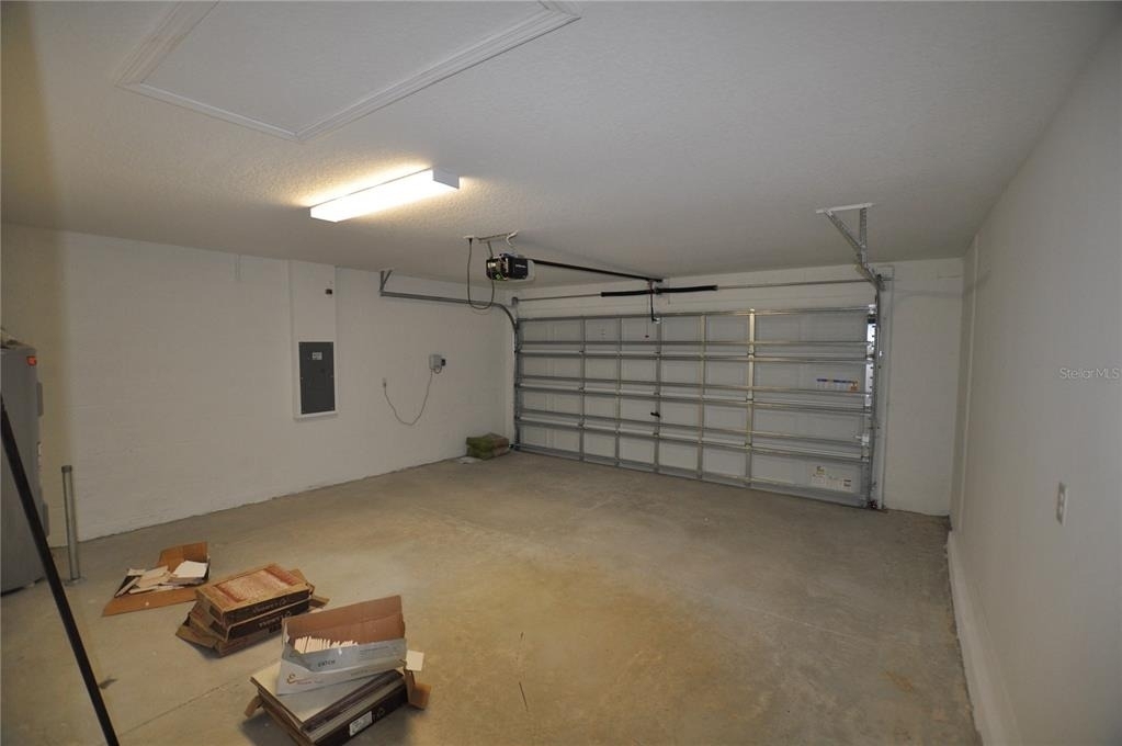 1458 Tahitian Sunrise Drive - Photo 14