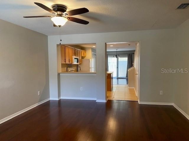 2525 Harn Boulevard - Photo 3