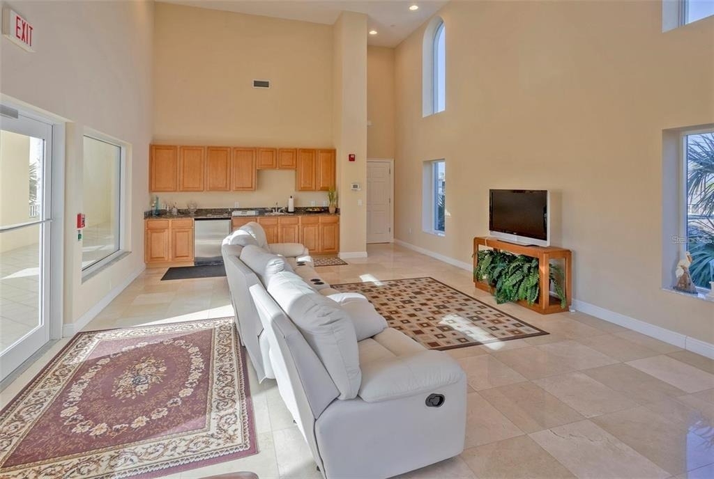 15 Somerset Street - Photo 32