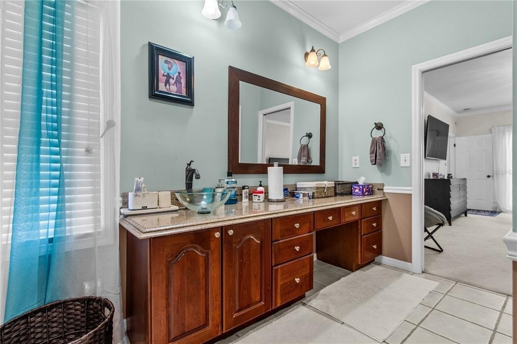 10002 Hunt Cliff Drive - Photo 18