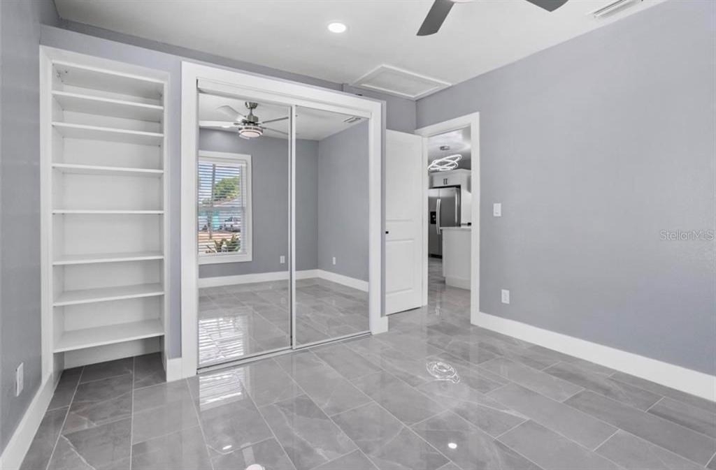 8907 N Boulevard - Photo 8