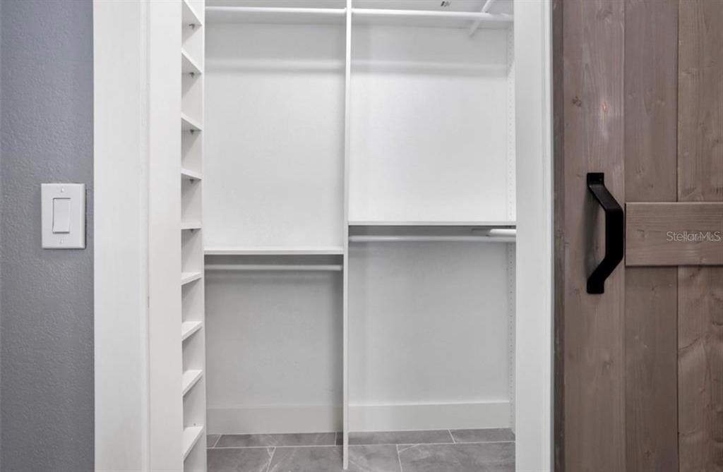 8907 N Boulevard - Photo 5