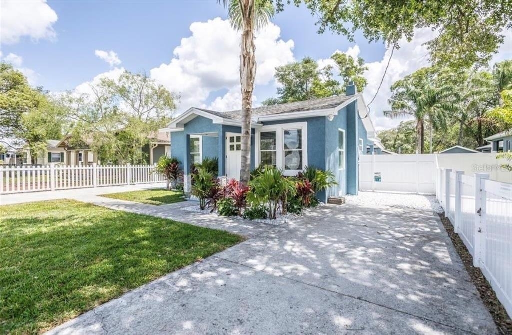 8907 N Boulevard - Photo 22