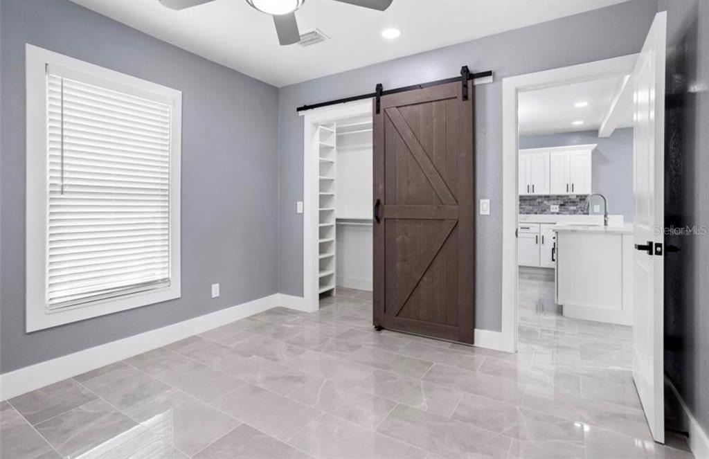 8907 N Boulevard - Photo 19