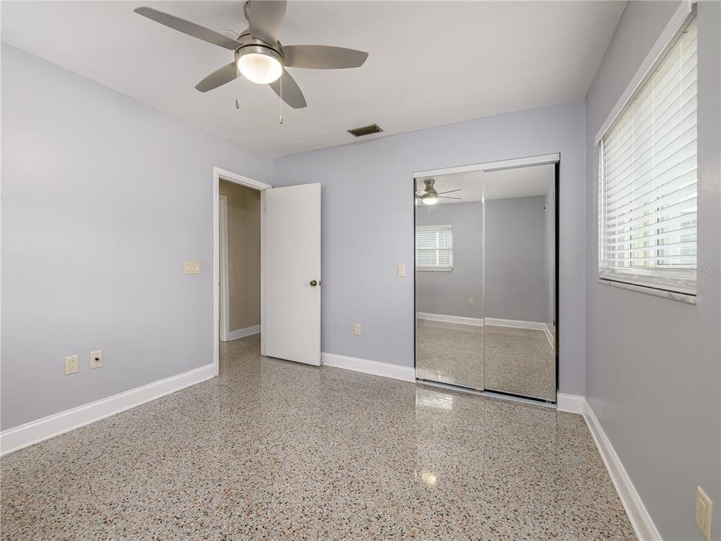 907 Hillside Terrace - Photo 23