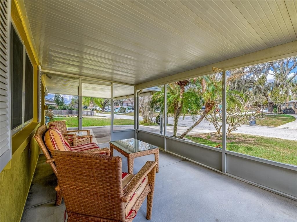 907 Hillside Terrace - Photo 30