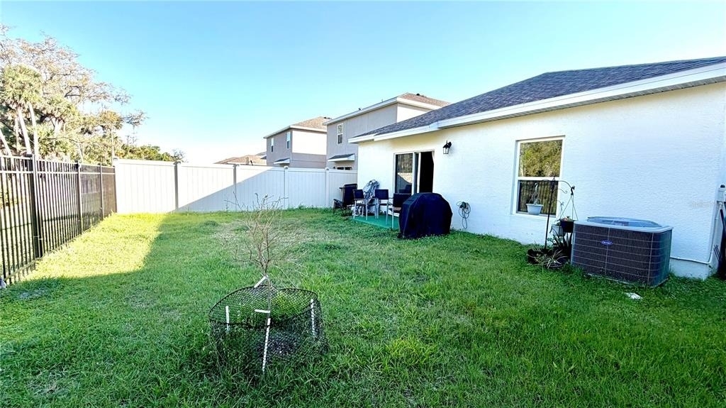5003 Royal Point Avenue - Photo 10