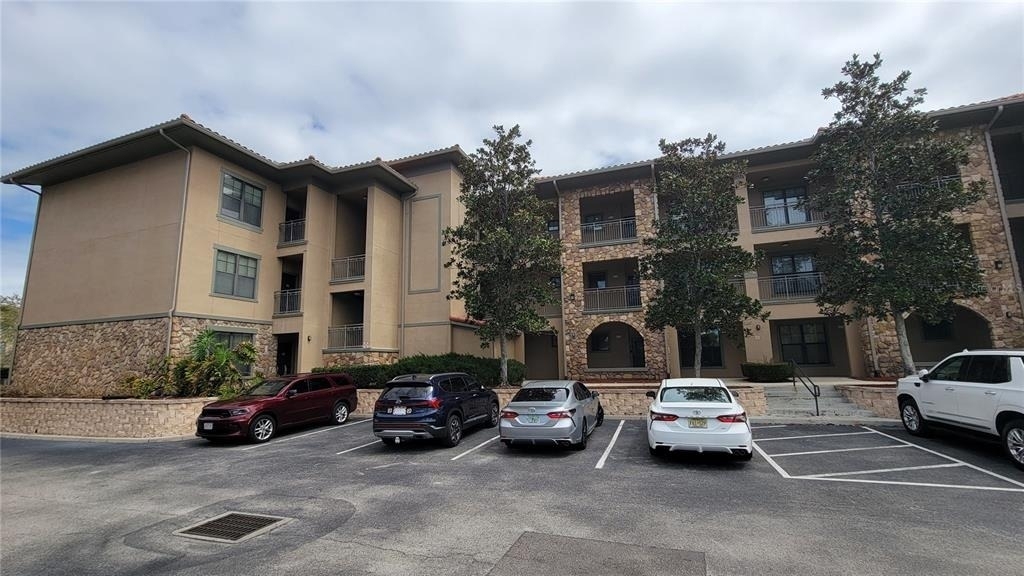 914 Charo Parkway - Photo 2