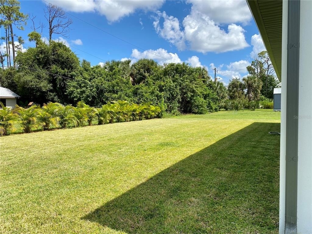 23466 Garrett Avenue - Photo 35