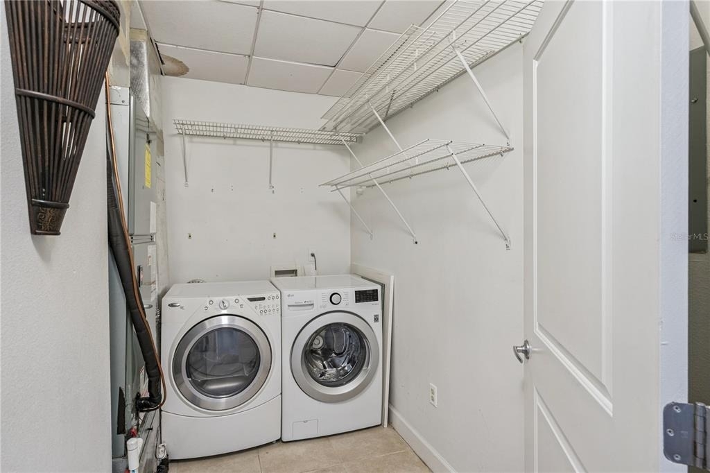 151 E Washington Street - Photo 24