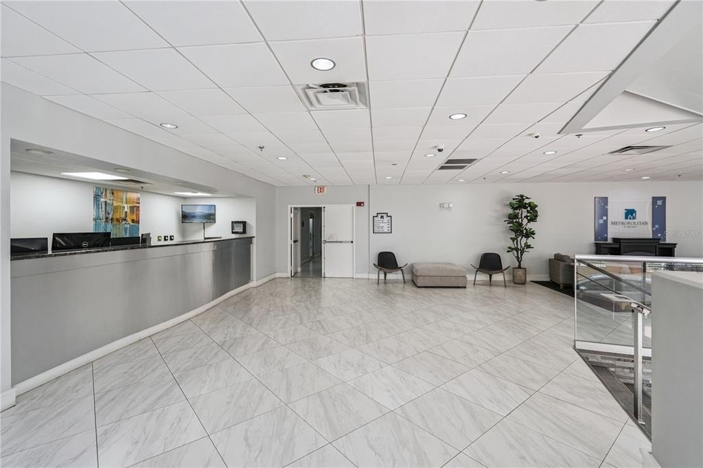 151 E Washington Street - Photo 2
