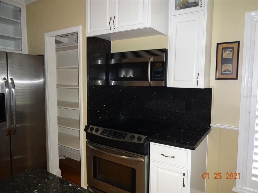 1144 Delaney Avenue - Photo 31