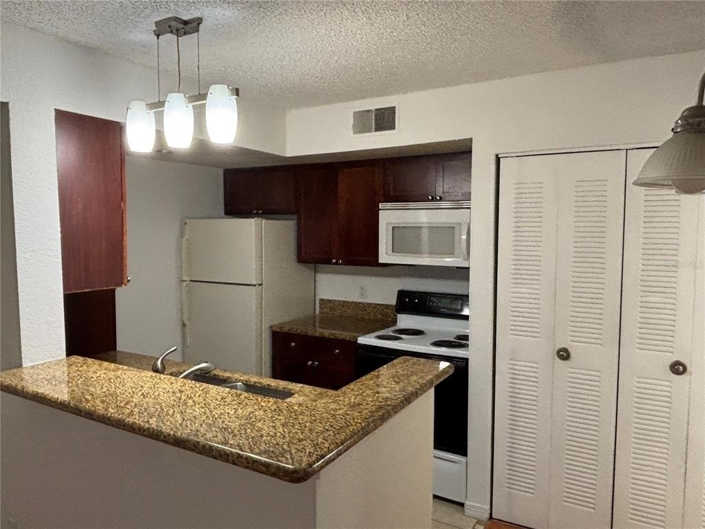 5152 Conroy Road - Photo 4