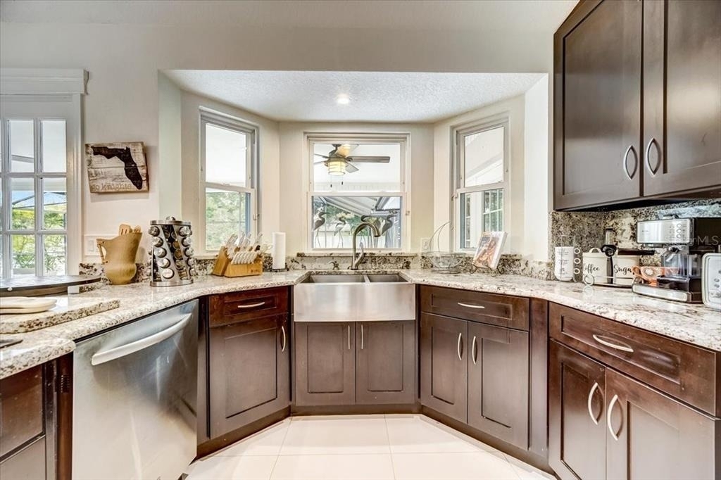 7233 Branchtree Drive - Photo 16