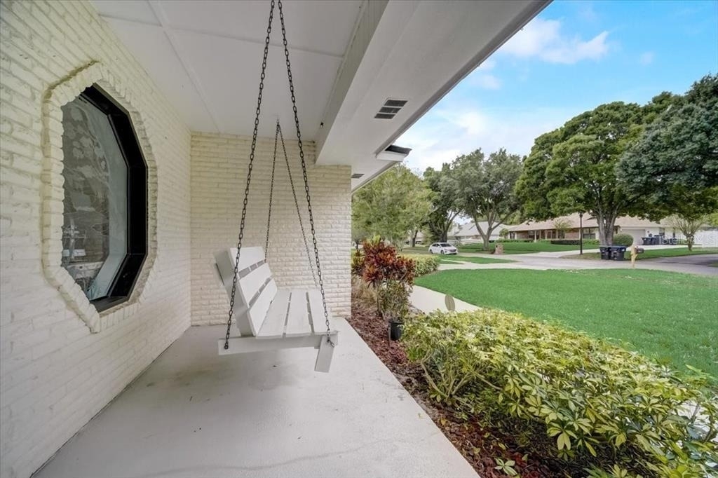 7233 Branchtree Drive - Photo 4