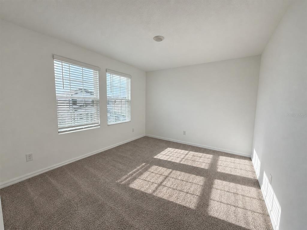 2077 Derwent Drive - Photo 26