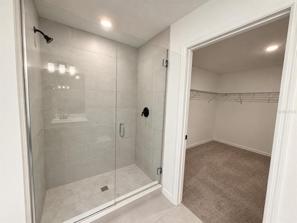 2077 Derwent Drive - Photo 18