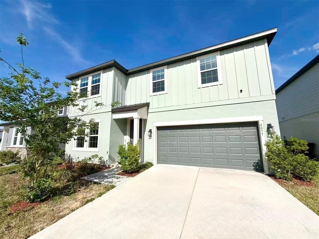 2077 Derwent Drive - Photo 0