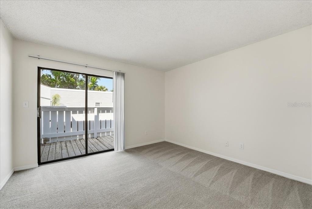 1428 Oak Place - Photo 8