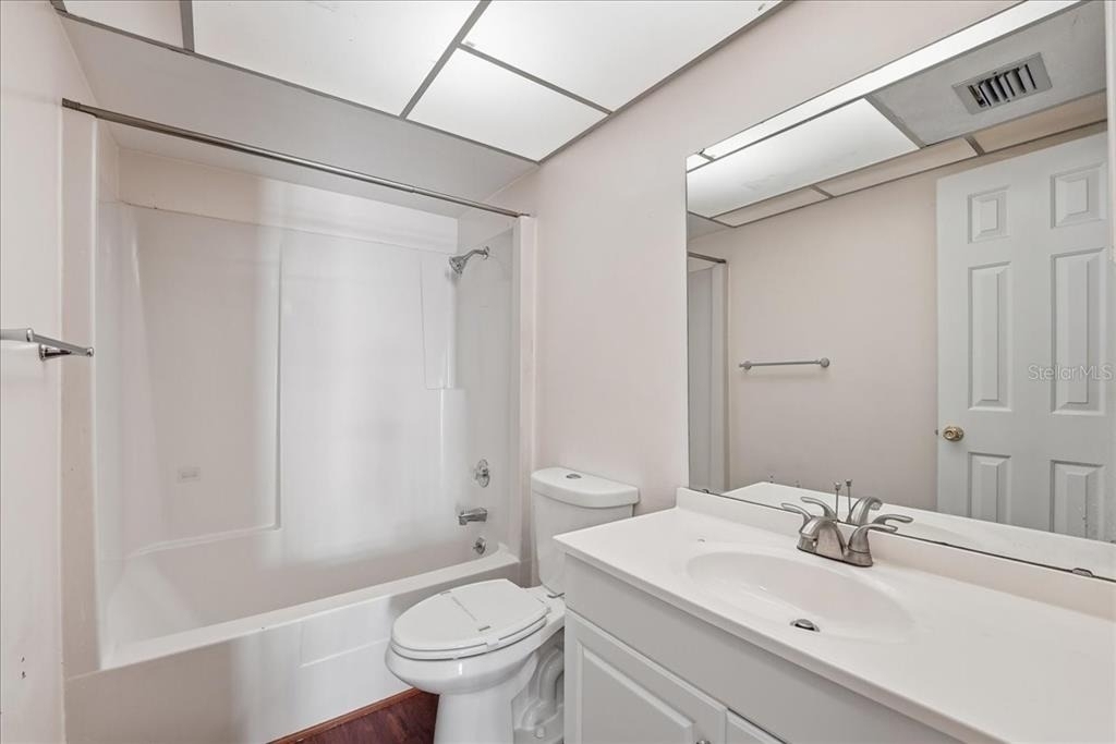 1428 Oak Place - Photo 9