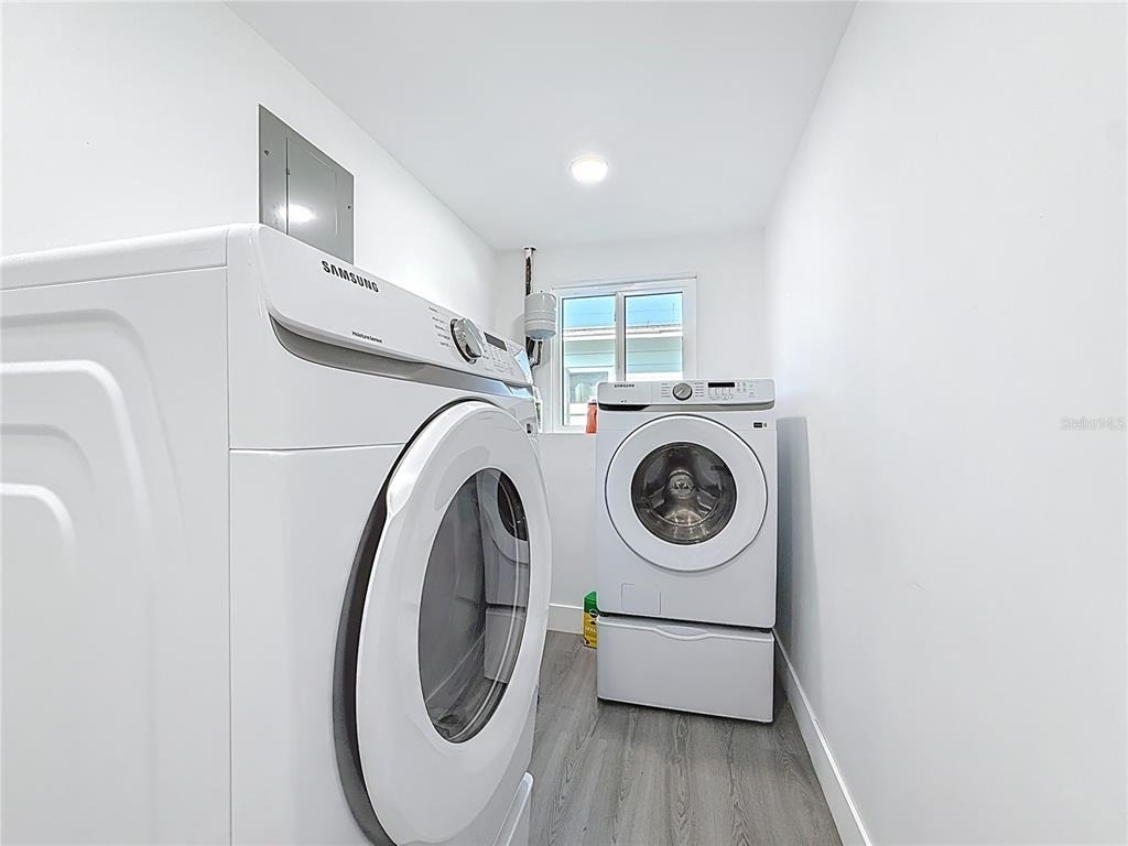 4026 Indianapolis Street Ne - Photo 20