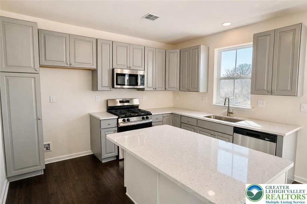 3740 Samantha Lane - Photo 6