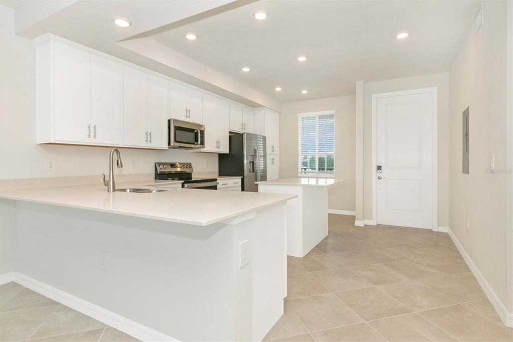 12320 Wellen Golf Street - Photo 2
