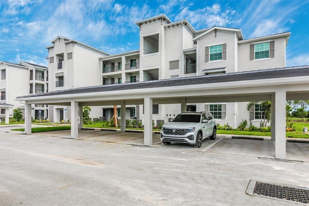 12320 Wellen Golf Street - Photo 1
