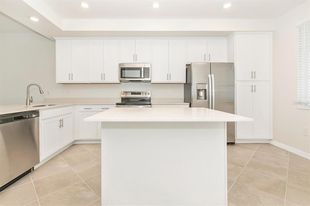 12320 Wellen Golf Street - Photo 6