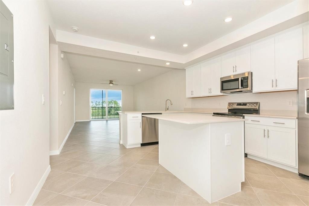 12320 Wellen Golf Street - Photo 7