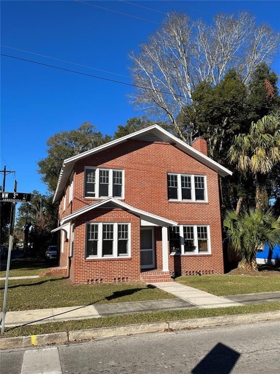 204 Nw 3rd Street - Photo 0