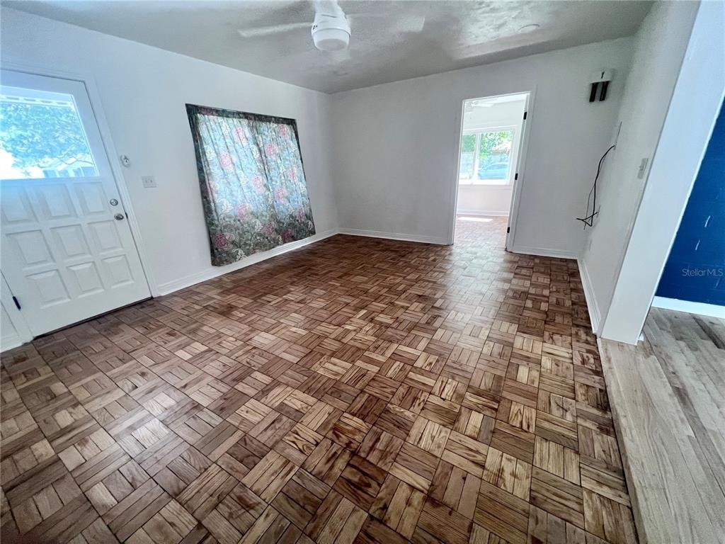 2707 Nw 4th Avenue - Photo 8