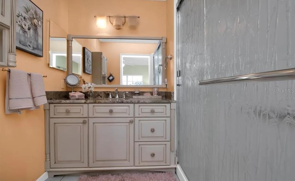 19335 Water Oak Drive - Photo 3