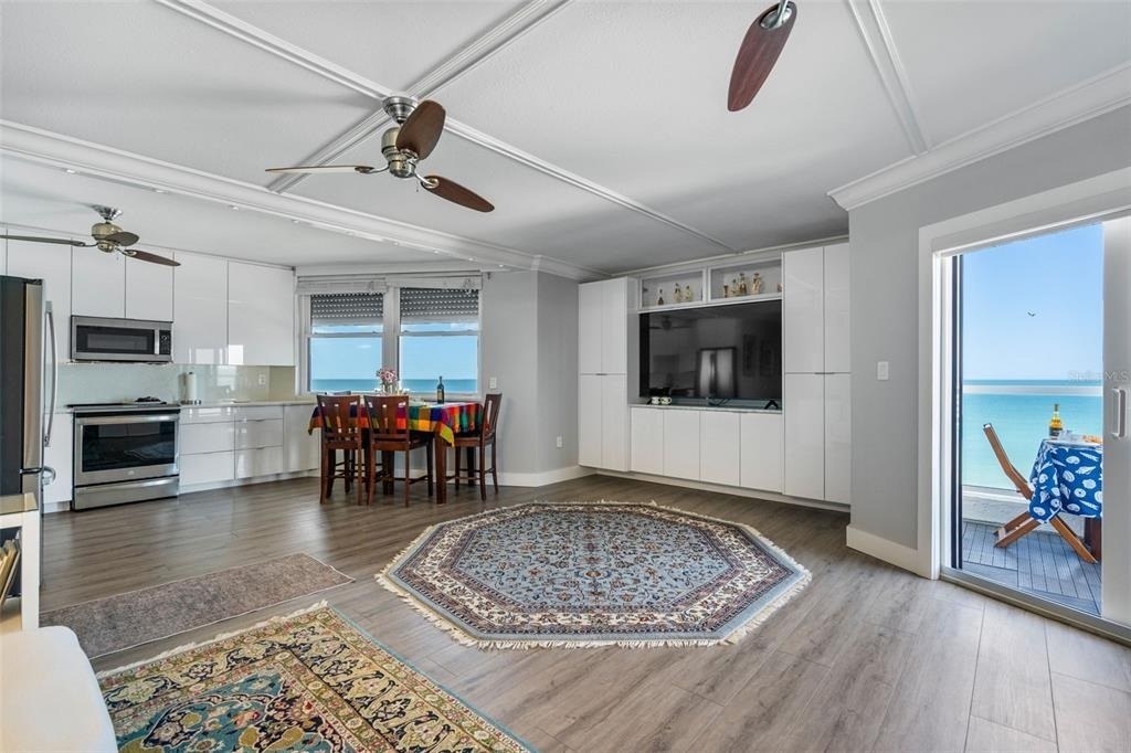 1050 Longboat Club Road - Photo 5