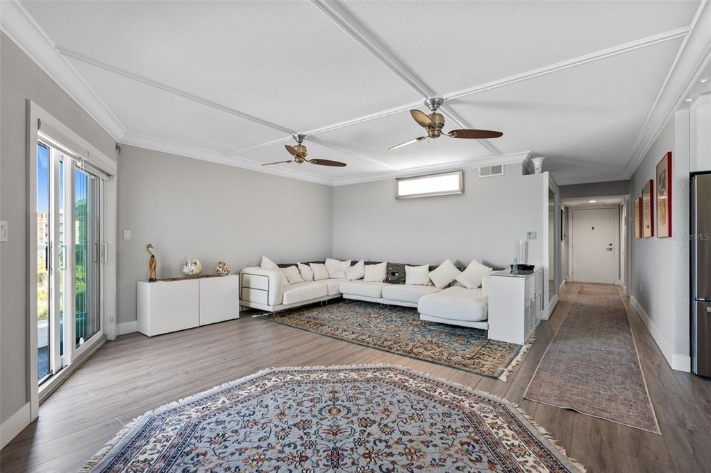 1050 Longboat Club Road - Photo 7