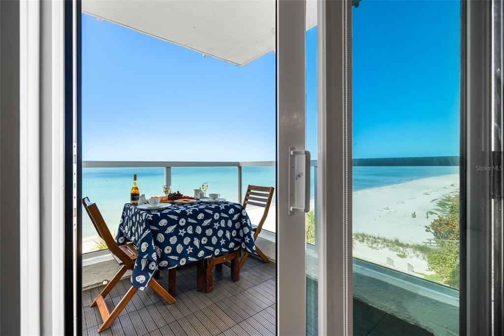 1050 Longboat Club Road - Photo 28